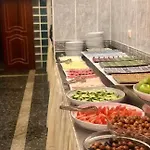 Hotel Bueyuek Levent *