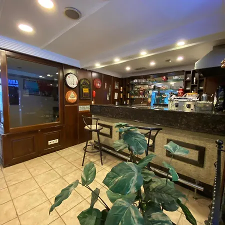 Büyük Levent Hotel *