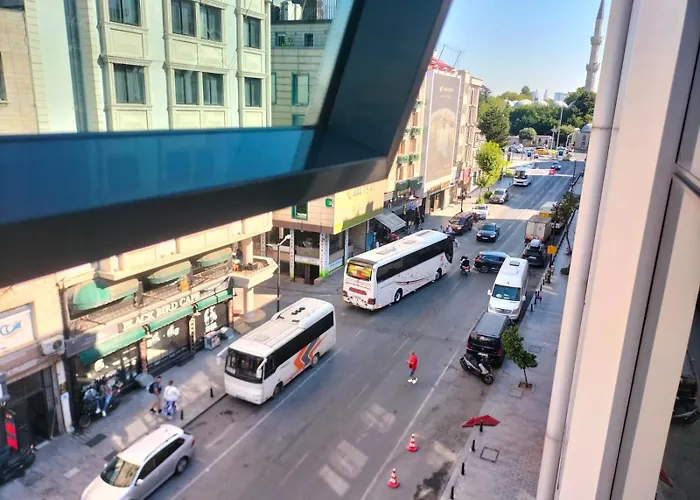 Bueyuek Levent Ξενοδοχείο *