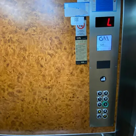 Hotel Bueyuek Levent